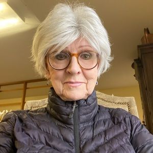 Meet your Posher, Christie